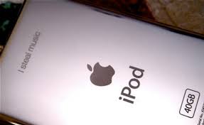 Engraving quote ideas for significant others boyfriend: Apple Rejected These Ipod Engravings And For Good Reason Too