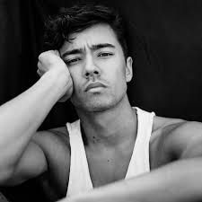 Beau Jones (@bhbjones) • Instagram photos and videos