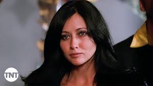 Deborah Kellner's Instagram, Twitter & Facebook