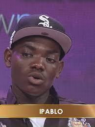 Ipalo: Painting and Designing Jeans