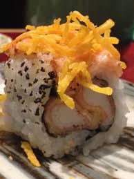 Ga terlalu diisi full utk dlm resto nya. Pin On Sushi