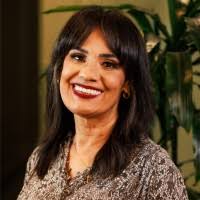 100+ "Lizzie Tate" profiles