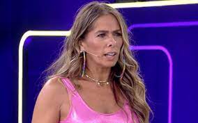 Depois de anos de scripts e roteiros, resolvi ter um lugar pra ser eu mesma. Adriane Galisteu Returns To Record After 17 Years To Lead The Power Couple Entertainment Prime Time Zone