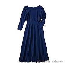 エアークローゼットのワンピースの値段やテイストは ワンピース ワークドレス ファッション