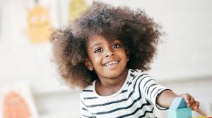 .qui vont vous faire coiffure petite fille pour mariage 30 filles d honneur coiffure originale pour petite fille magnifiques coiffures pour petites filles ment coiffer petite fille 3 ans petite fille tendances 2018 10 best images about coiffure pour enfants on pinterest coiffure pour petite fille 2015. Une Fillette De 3 Ans Rentre Du Centre De Loisirs Avec Deux Tresses De Cheveux En Moins Magicmaman Com