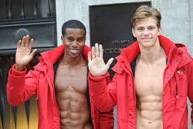Abercrombie & Fitch Is Getting Rid Of Its Shirtless Store Models -  Fashionista