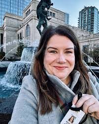 Kitty Pollock's Instagram, Twitter & Facebook