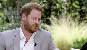 V združenh državah amerike so gledalci televizijske mreže cbs končno lahko videli dolgo pričakovani intervju z meghan markle in princem harryjem. Tzeku1hbhe Rhm