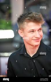 Anthony guest hi-res stock photography and images