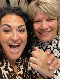 BEN JIJ ERBIJ? Tag je vriendinnen 😍 Schrijf de datum vast in je agenda!!  Meerdere info volgt!! Samen met @bloemsierlijk 🌺❤️