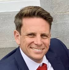 Dean Stacey, Director from Andrews & Stacey Shepherds Bush office