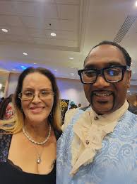 I mistakenly, sent my pastor a xxx video, few mins later, he replied, “thnx  my son, u understand de weather”.* 😆😂