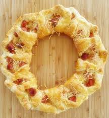 Couronne Salee Pour L Aperitif Temps De Preparation 5 Minutes Temps De Cuissons 20 Minutes 1 Pate Feuill Aperitif Recette Muffin Sale Gateau Poire Chocolat
