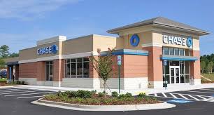 Chase platinum business checking comes with a $95 monthly service fee that can be waived by maintaining an average beginning day balance of $100,000 or more in linked business savings, cds, investments and other chase platinum business checking accounts (excluding client funds savings accounts). Chase Business Complete Banking 300 Bonus Offer Apply Online Or In Branch
