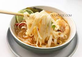 Penang 'char kuey teow' is a delicious and popular noodle dish with a smoky flavour and is considered a national favourite of malaysians and singaporeans alike. Gulasage Resepi Kuey Teow Tom Yam Resepi Mudah Dan Facebook