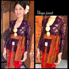 Untuk pemilihan rok bisa memilih warna lebih pudar atau pastel seperti peach. Kebaya Bali Kebaya Mutiara Tabur Size M L Xl Rp 175 000 Facebook