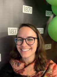 Eileen Starr's Instagram, Twitter & Facebook