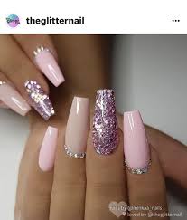 See more ideas about nails, nail designs, gold nails. Pin By Janina Krokel On Nails Ombre Acrylic Nails Pink Nails Ballerina Nails