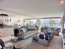 Au Coeur D Une Residence De Prestige A Cannes Splendide Appartement 5 Pieces De 195 M 45 M De Terrasses Beneficiant Agence Immobiliere Cannes Appartement