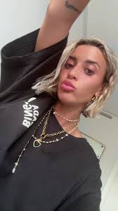 Vanessa Mooney The Crystal Heart Necklace