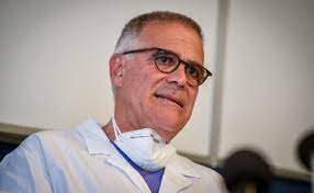 Jun 26, 2021 · charlene di monaco, moglie del principe alberto, ha subìto un secondo, delicato intervento chirurgico alla testa che non le consente di tornare nel principato Alberto Zangrillo Dopo Le Dimissioni Di Berlusconi Tanti Amici Mi Accusano Di Aver Mollato Gli Ormeggi Libero Quotidiano