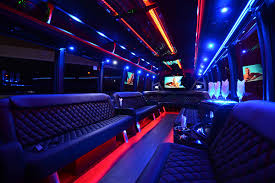 Open bar party bus to the hottest party spots in las vegas. Party Bus Rentals Cheap Party Buses And Limos