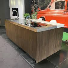 At snaidero we collaborate with italy's most acclaimed industrial designers to model, plan and build luxury kitchens to match your vision. Our Snaidero Kitchens Snaidero Concept Store