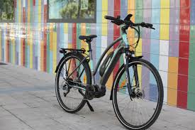 tuʁ də fʁɑ̃s) is an annual men's multiple stage bicycle race primarily held in france, while also occasionally passing through nearby countries. Neomouv Velo Electrique Concu En France Ville Vtc Vtt
