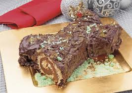 Buche De Noel A La Creme Au Beurre Au Chocolat Au Thermomix Recette Creme Au Beurre Chocolat Buche De Noel Creme Au Beurre Buche De Noel