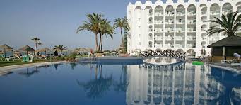 Check spelling or type a new query. Hotel Apartamento Marinas De Nerja Beach Spa Offizielle Tourismus Webseite Von Andalusien