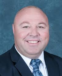 Jim Maner's Instagram, Twitter & Facebook