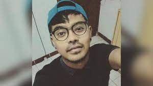 Ia pun mengaku kangen datang ke studio untuk kembali membuat berbagai konten yang disukainya. W8qftxlfajbhom