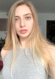 Czkrok - Free nude pics, galleries & more at Babepedia