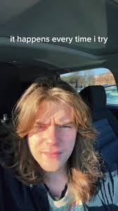 Noah Geer's Instagram, Twitter & Facebook