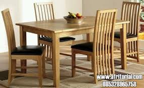 Salah satu tempat untuk berkumpulnya keluarga untuk mengisi waktu agar lebih dekat satu sama lainnya adalah. Meja Makan Minimalis Modern 4 Kursi Harga Murah