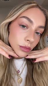 Best Lip Combo Makeup for Stunning Lips