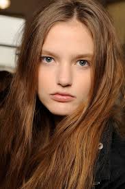 Phi Spring 2010 Ready-to-Wear Fashion Show