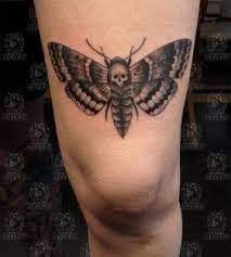 They are called death's head hawk moths and they are directly associated with the concept of death. Pin On Cool Tattoos
