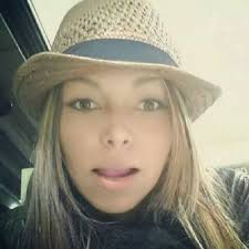 Wanda Casanova (@wandacasanova)