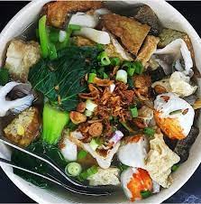 Yong tau foo (also spelled yong tao foo, yong tau fu, yong tau hu or yong tofu; Restoran Gelombang Biru Yong Tau Fu Melaka Restaurant Bewertungen Fotos Tripadvisor