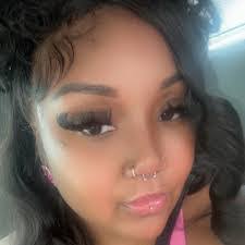 Alexis Whitaker's Instagram, Twitter & Facebook