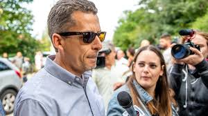 Ezúttal rákay philip mutatta meg, mit jelent az orbánistáknál az erkölcsi fölény. Szazmillios Osztalekot Vett Fel Rakay Philip 24 Hu