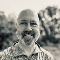 90+ "Geoff Hall" profiles