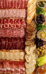 Les Plus Belles Planches De Charcuterie Recette Aperitif Dinatoire Recettes De Cuisine Idee Aperitif Dinatoire