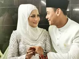 Dibintangi oleh nafiz muaz, uqasha senrose, yusuf bahrin dan elly mazlein. Nampak Remeh Tapi Ini Yang Selalu Terlepas Pandang Bakal Pengantin Lelaki Kena Tahu Ni Pesona Pengantin