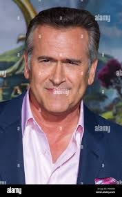 Bruce Campbell at the "Oz The Great and Powerful" World Premiere, El  Capitan, Hollywood, CA 02-13-13 Stock Photo