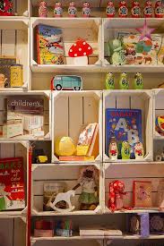 www guiabarcelona com toy store design charity shop display ideas toy shop display