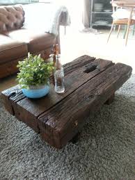 Alte Eichenbalken Couchtisch Von Homify Landhaus Homify In 2020 Rustikale Holzmobel Couchtisch Altholz Mobel Holz