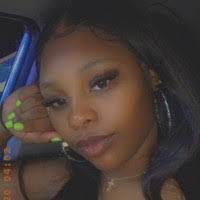 Aaron Sheckles's Instagram, Twitter & Facebook