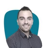 Robin Chartier's Instagram, Twitter & Facebook